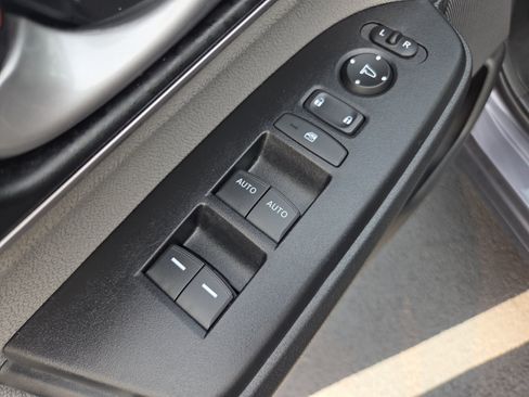 Certified 2022 Honda CR-V EX image 32