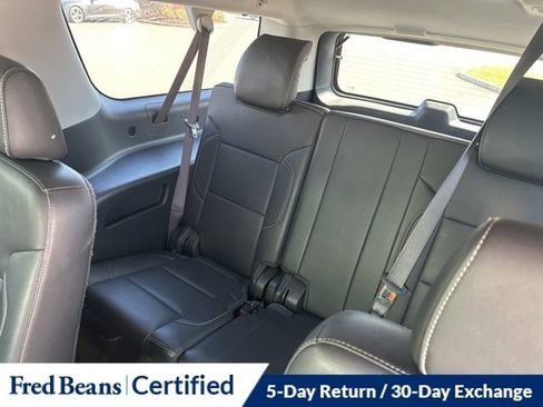 Used 2017 GMC Yukon XL SLT w/ Premium Edition image 19