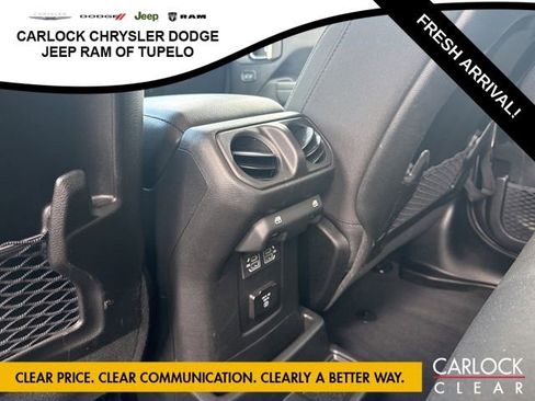 Used 2025 Jeep Wrangler Unlimited Rubicon 4xe w/ Convenience Group image 32