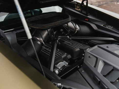 Used 2024 Lamborghini Huracan Sterrato image 34