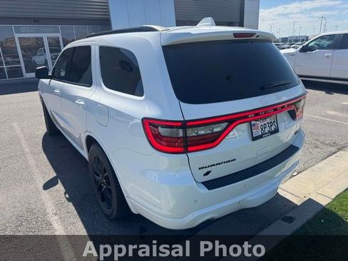 Used 2018 Dodge Durango R/T w/ Technology Group image 3