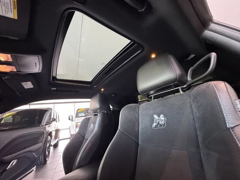 Used 2022 Dodge Challenger R/T Scat Pack RWD image 14