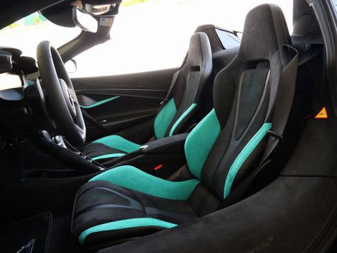 New 2026 McLaren 750S Spider image 24