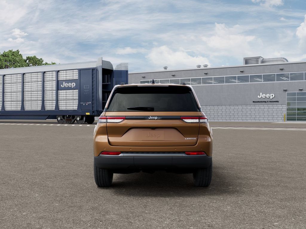 New 2026 Jeep Grand Cherokee Limited w/ Limited Altitude Package RWD image 7