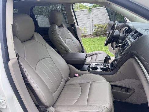 Used 2014 GMC Acadia Denali image 19