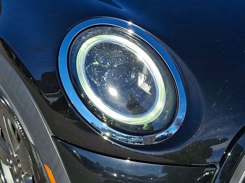 Used 2022 MINI Cooper S image 11