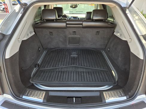 Used 2014 Cadillac SRX Luxury w/ Driver Awareness Package FWD image 11