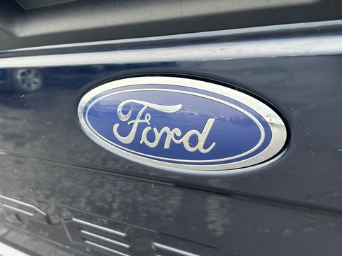 Used 2022 Ford F350 Lariat w/ Lariat Ultimate Package image 8