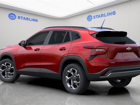 New 2026 Chevrolet Trax LT image 3