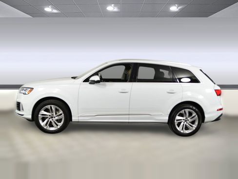 Used 2024 Audi Q7 3.0T Premium Plus AWD/4WD image 2