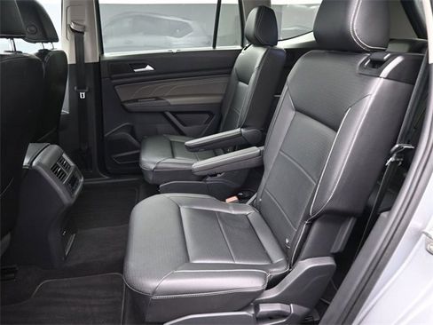 Used 2022 Volkswagen Atlas SE image 10