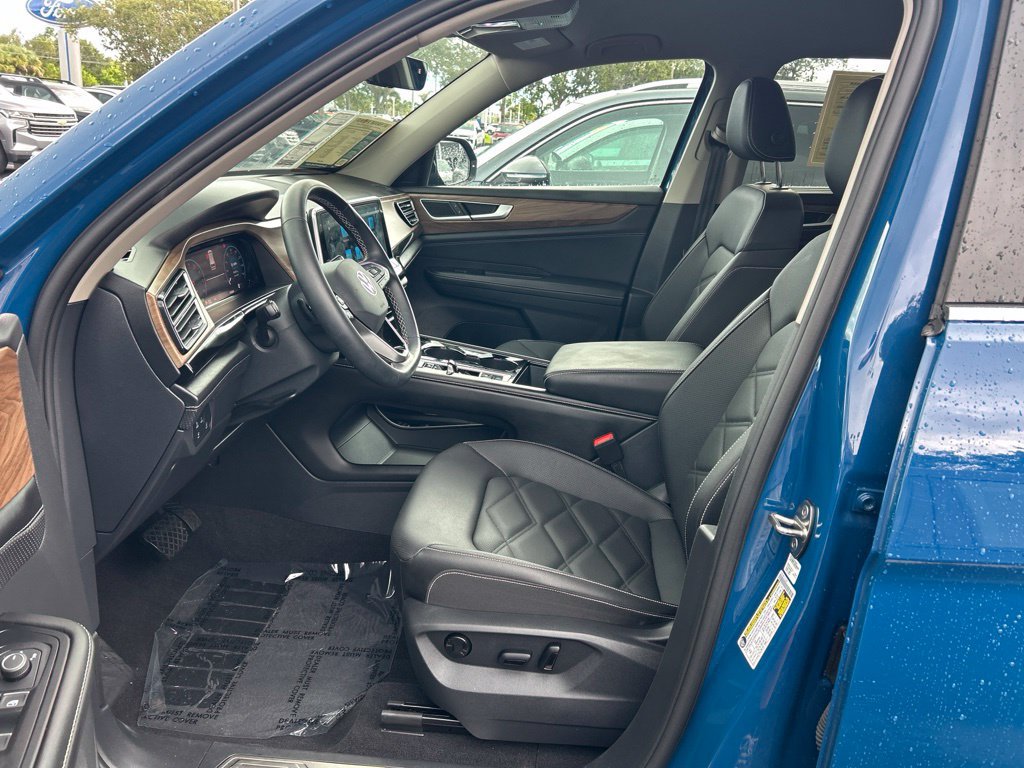 Used 2026 Volkswagen Atlas SE FWD image 15
