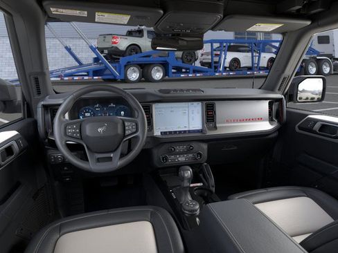 New 2026 Ford Bronco Outer Banks image 9