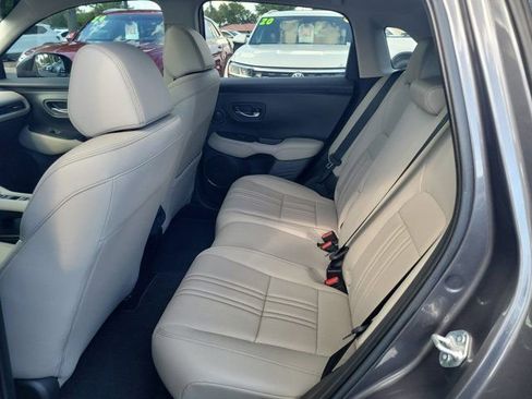 Used 2026 Honda HR-V EX-L image 12