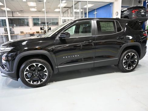 New 2026 Chevrolet Equinox LT image 7