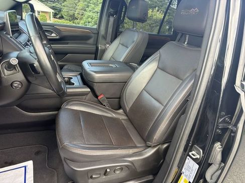 Used 2024 Chevrolet Tahoe High Country AWD/4WD image 20