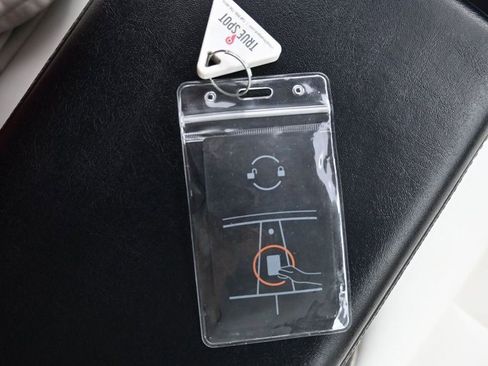 Used 2021 Tesla Model Y Long Range image 16