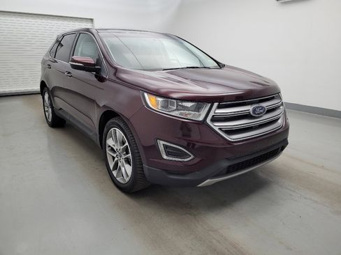 Used 2018 Ford Edge Titanium w/ Equipment Group 301A AWD/4WD image 13