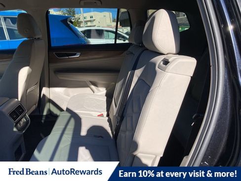 New 2026 Volkswagen Atlas SE image 11