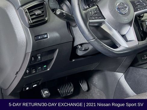 Used 2021 Nissan Rogue Sport SV AWD/4WD image 12