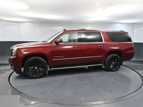 Used 2016 GMC Yukon XL SLT w/ Premium Edition image 11