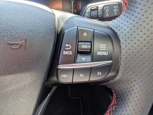 Used 2023 Ford Escape ST-Line w/ Tech Pack #1 AWD/4WD image 27
