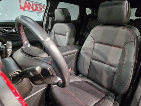 Used 2020 Chevrolet Blazer RS image 24