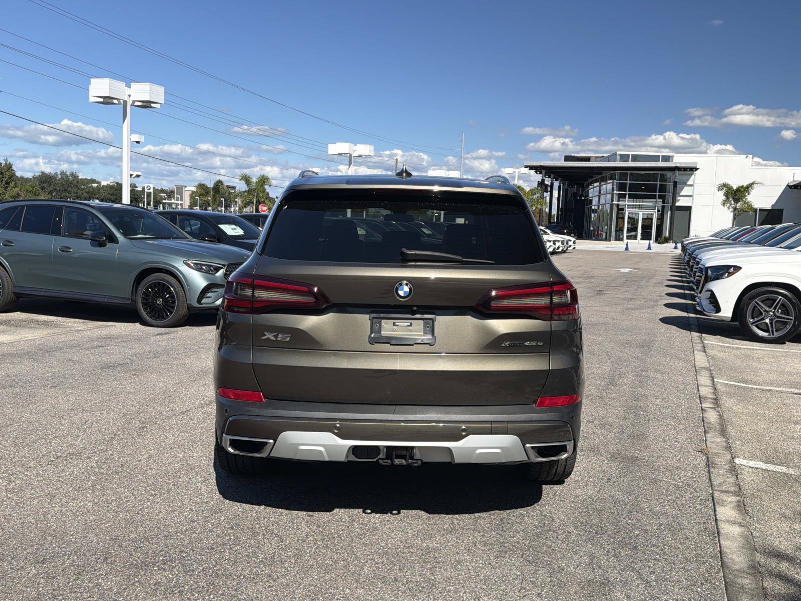 Used 2021 BMW X5 xDrive45e w/ Convenience Package AWD/4WD image 4