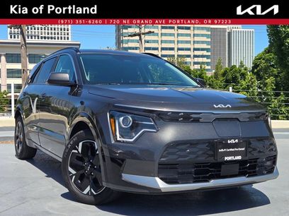 Used 2024 Kia Niro Wind w/ Wind Preserve Package