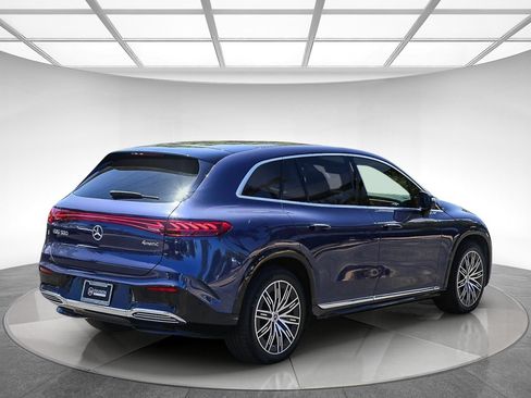 Certified 2023 Mercedes-Benz EQS 580 4MATIC SUV image 4