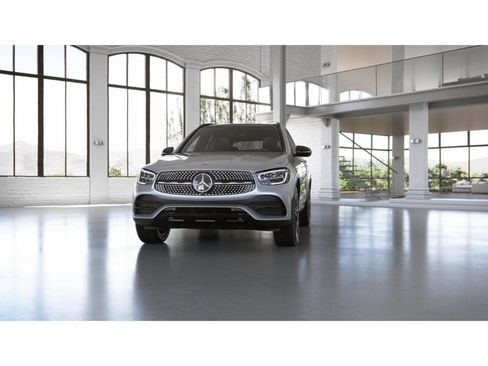 Certified 2022 Mercedes-Benz GLC 300 4MATIC image 43