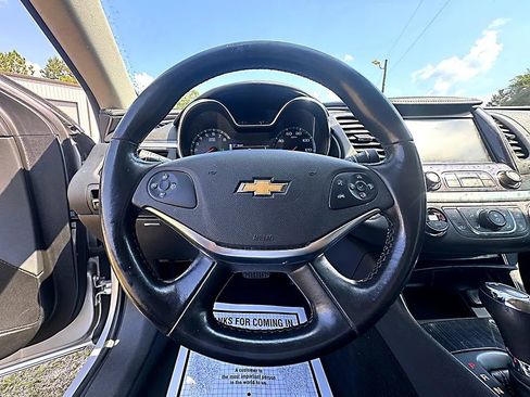 Used 2020 Chevrolet Impala LT image 12