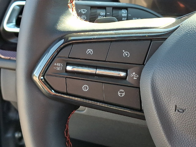 Used 2026 Chevrolet Traverse RS AWD/4WD image 7