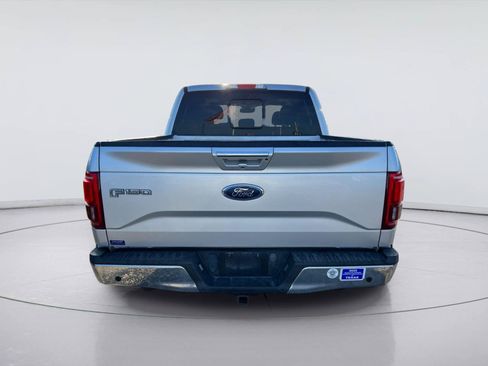 Used 2015 Ford F150 Lariat w/ Equipment Group 502A Luxury RWD image 4