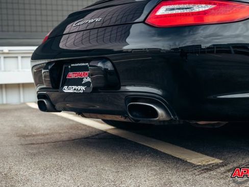 Used 2009 Porsche 911 Carrera image 30