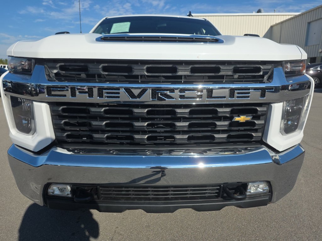 Used 2022 Chevrolet Silverado 2500 LT w/ Convenience Package RWD image 2
