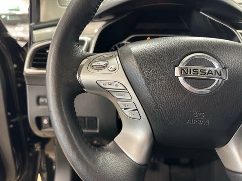 Used 2018 Nissan Murano Platinum FWD image 17