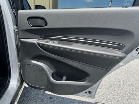 Used 2023 Dodge Durango AWD w/ Technology Group image 18