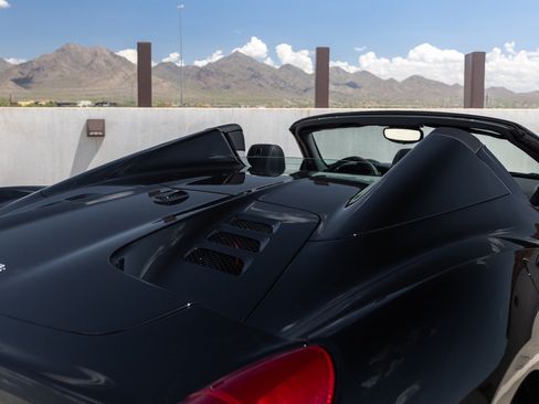 Used 2012 Ferrari 458 Spider RWD image 34