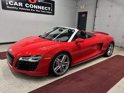 Used 2014 Audi R8 V8 image 3