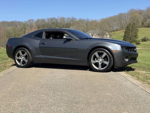 Used 2010 Chevrolet Camaro LT w/ RS Package image 2