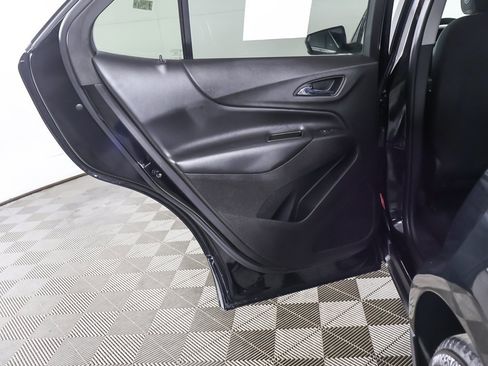 Used 2024 Chevrolet Equinox LT image 24