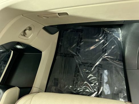 Used 2024 Honda Odyssey Elite image 34