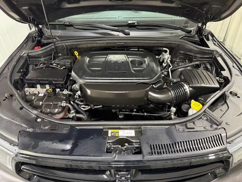 Used 2020 Dodge Durango SXT AWD/4WD image 25