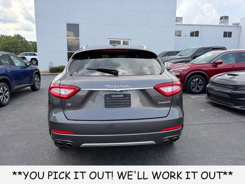 Used 2019 Maserati Levante GranLusso AWD/4WD image 5