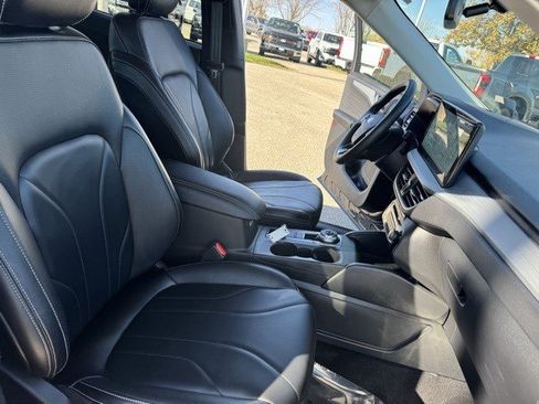 Certified 2025 Ford Escape Platinum w/ Premium Technology Package image 35