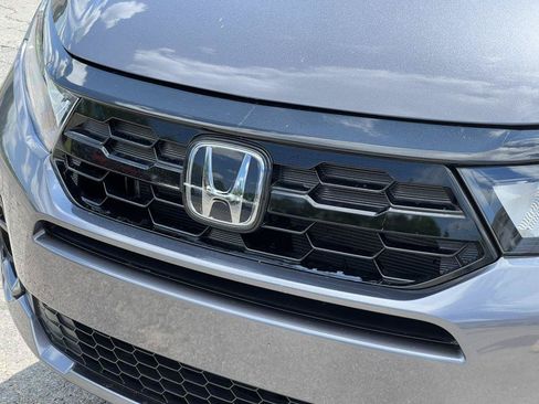 Used 2025 Honda Odyssey Elite image 37