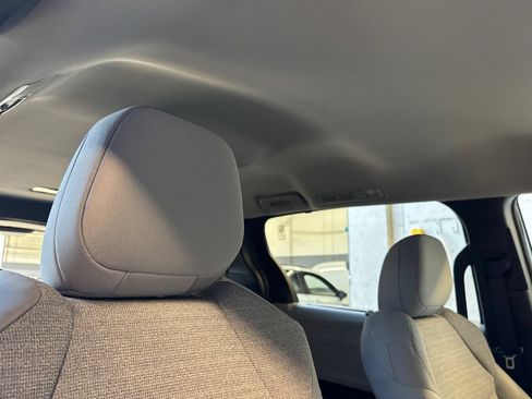 Certified 2026 Toyota Sienna LE FWD image 15