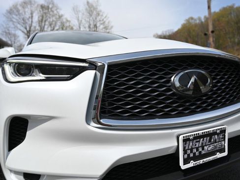 Used 2023 INFINITI QX50 Luxe AWD/4WD image 10