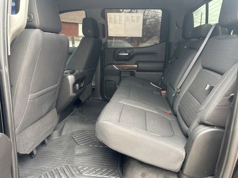 Used 2021 Chevrolet Silverado 1500 LT Trail Boss w/ Convenience Package II AWD/4WD image 19